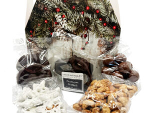 Pine Cone Gable Box Assortment - Winter/Christmas