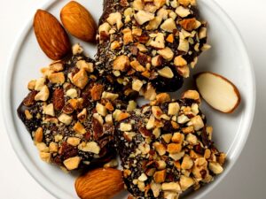 Roasted Almond Buttercrunch - 6 oz Snack Bag