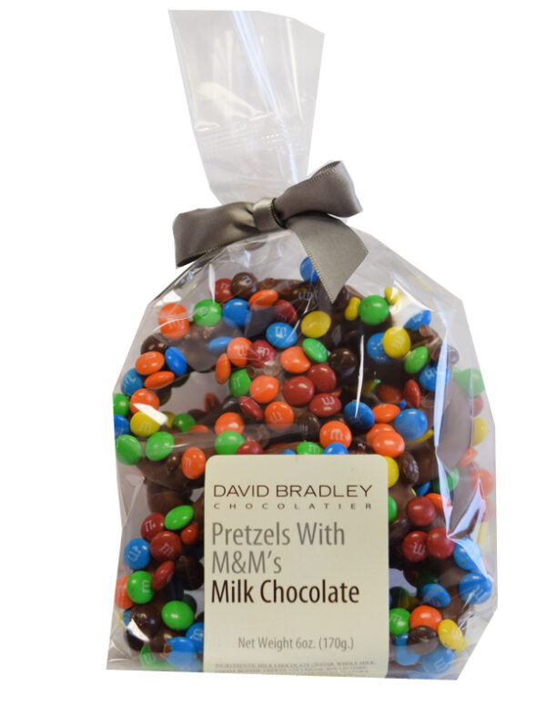 6 Piece Pretzels - with M&M's